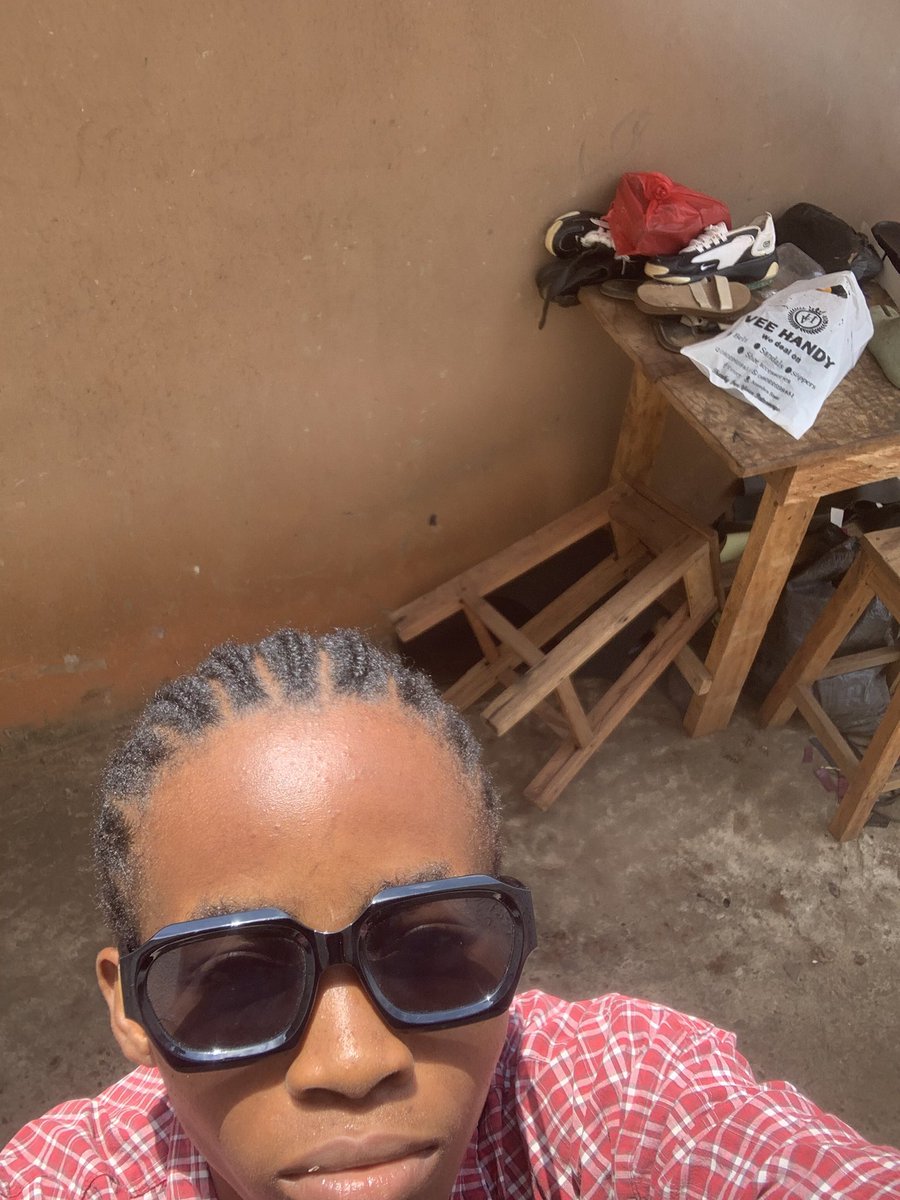 Victory Handy 👡 tweet media