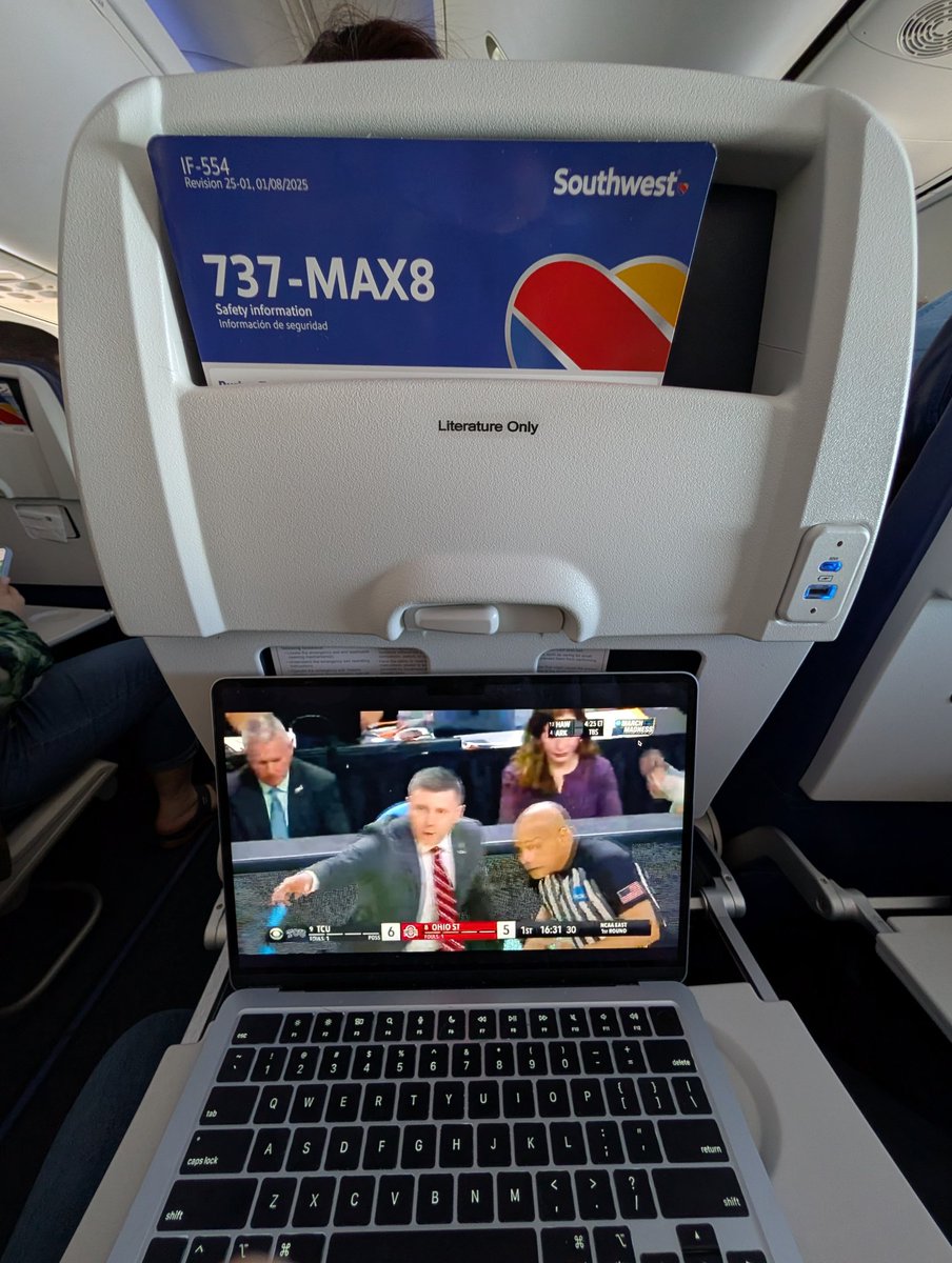 Tyson Alger tweet media