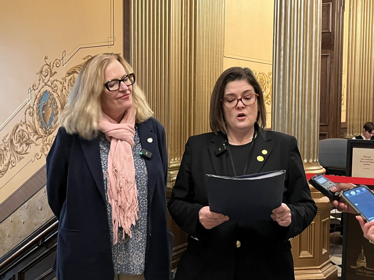 Beth LeBlanc tweet media