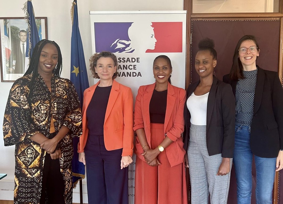 AurelieRG's tweet photo. Quel plaisir de rencontrer @EgidieBibio et lâĂ©quipe de choc de @ArfemRwanda pour parler des femmes dans le journalisme, de la diplomatie fĂ©ministe et de la lutte contre les discours de haine. Merci pour ces Ă©changes passionnants !
#FranceRwanda #DiplomatieFeministe https://t.co/Fh0EZrQayC