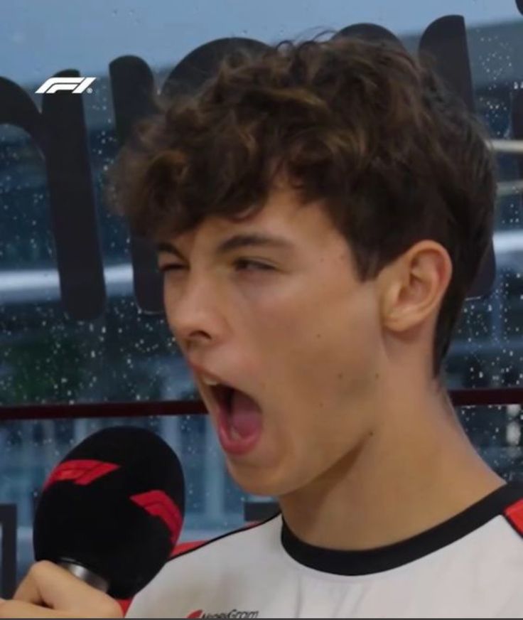 𝓒asey (follback) tweet media