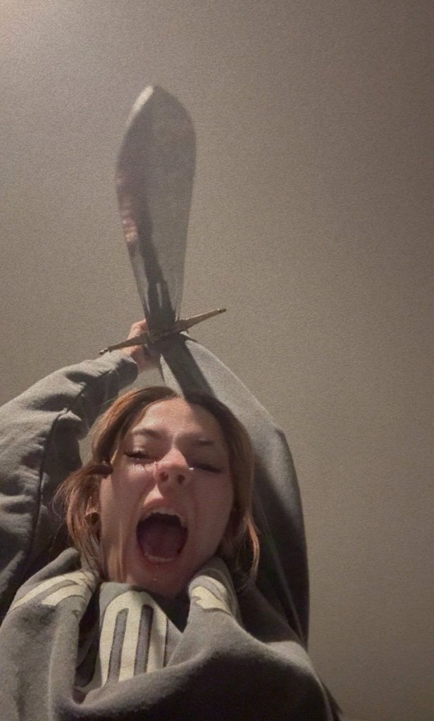 Sona (∇, ∇) tweet media