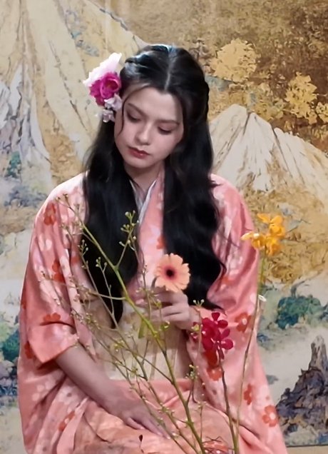 HP - Mami of Becca (HayleyP) tweet media