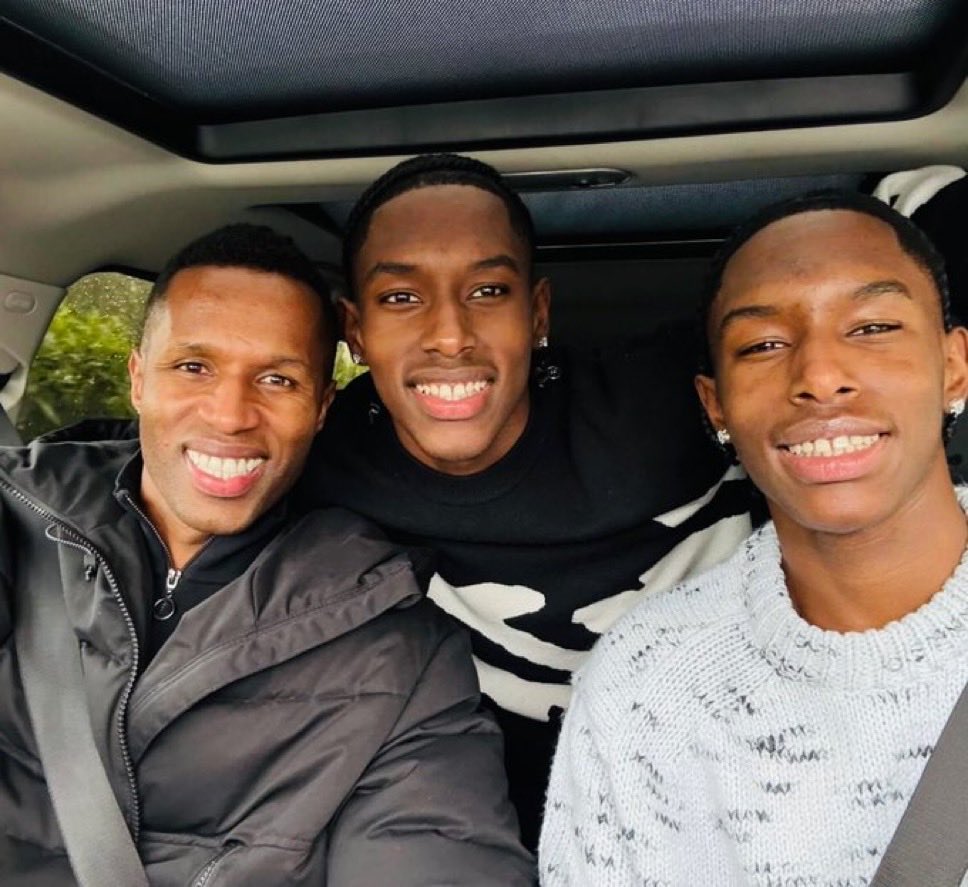 يوسف📊. tweet media