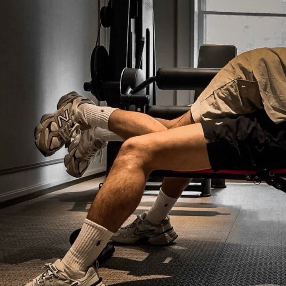 Local Boy tweet media