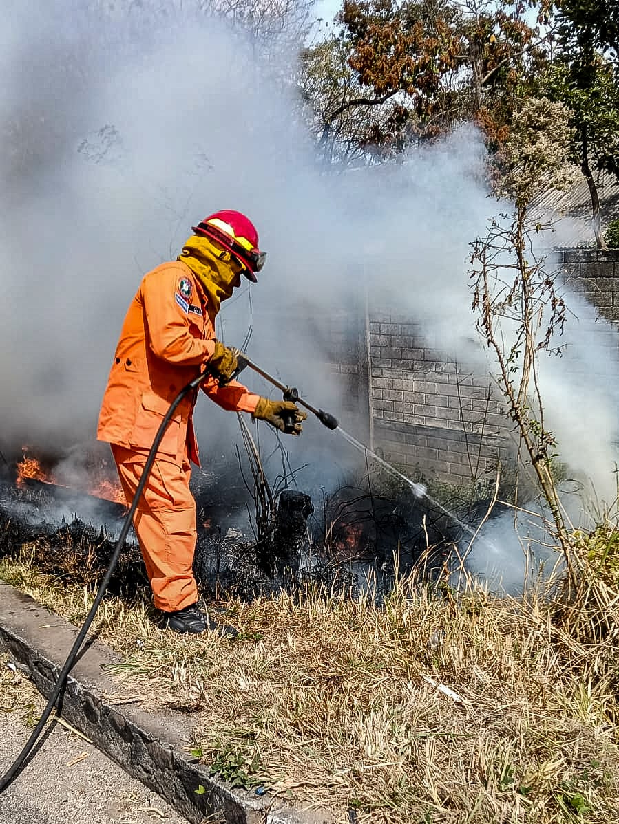 Protección Civil de El Salvador tweet media