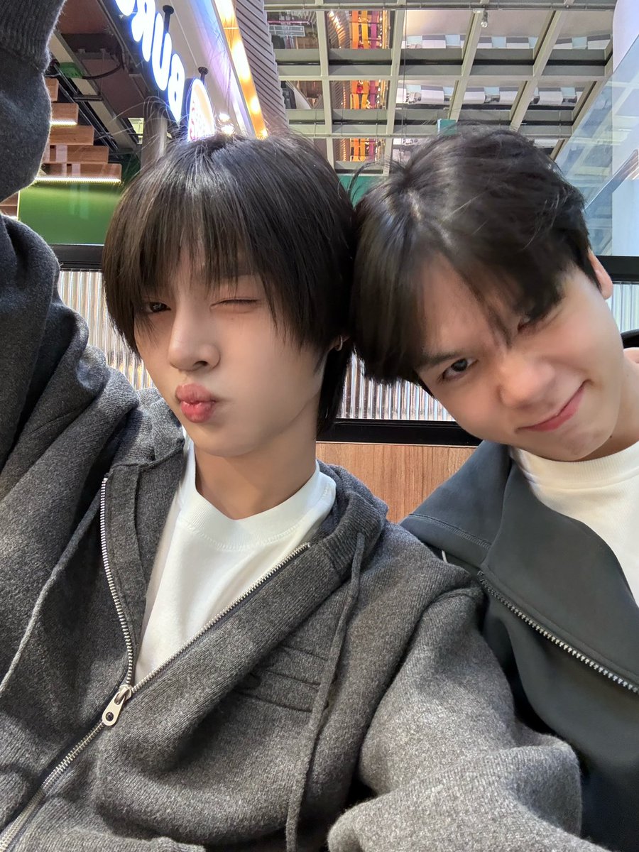 Ottoottoo tweet media