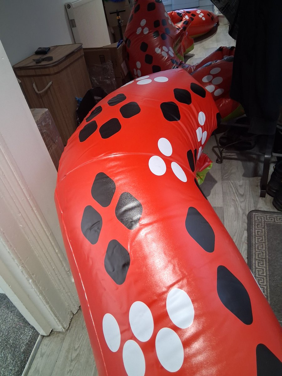 Kitutal Toys tweet media