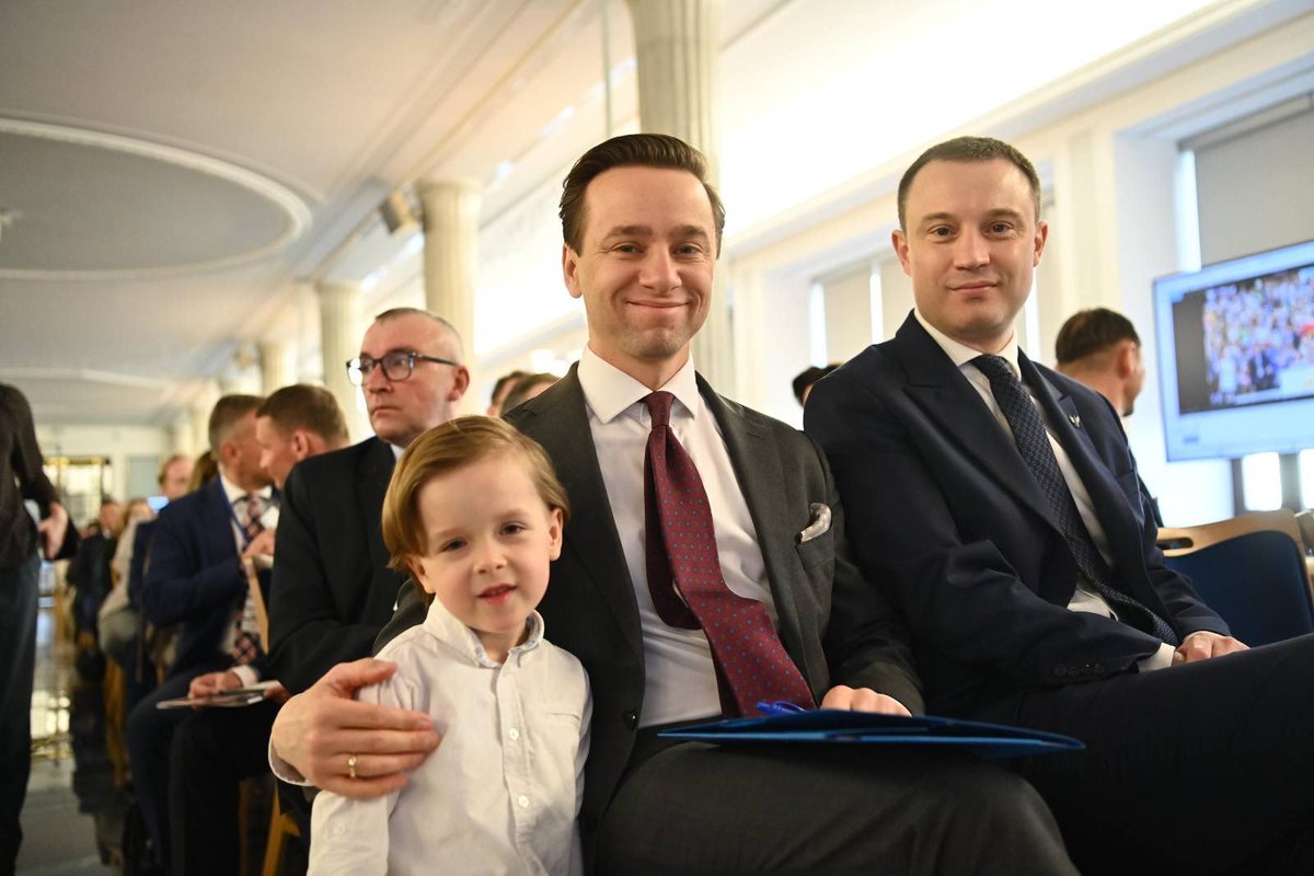 Ruch Narodowy tweet media