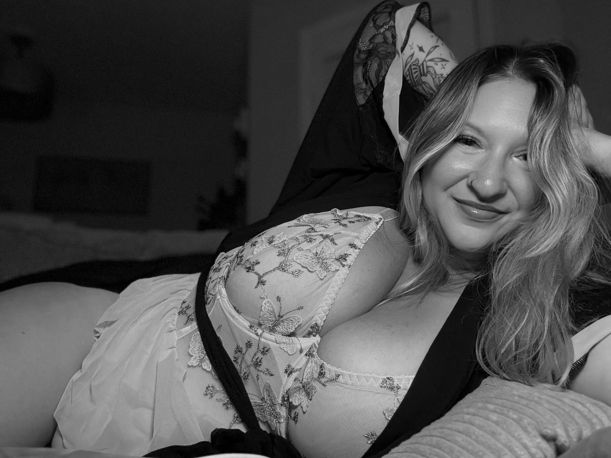 Mandy Mynx tweet media