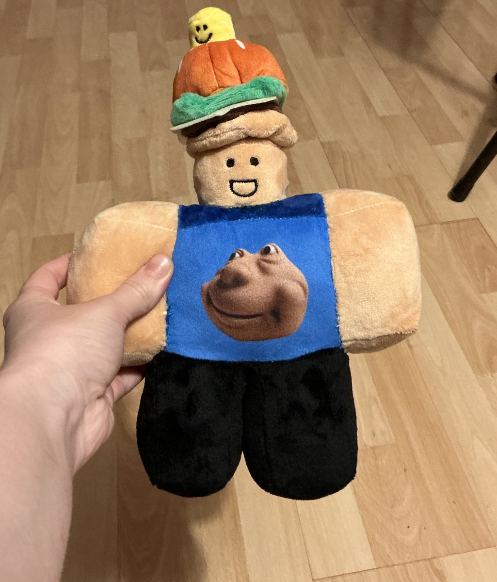 Xenonful #pizzaburgerCEO tweet media