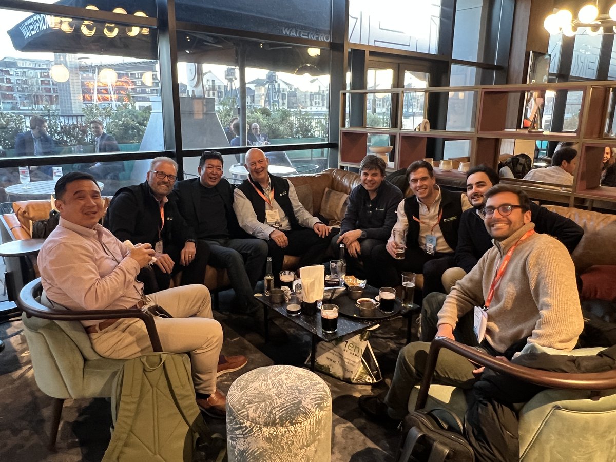 Microshare.io tweet media