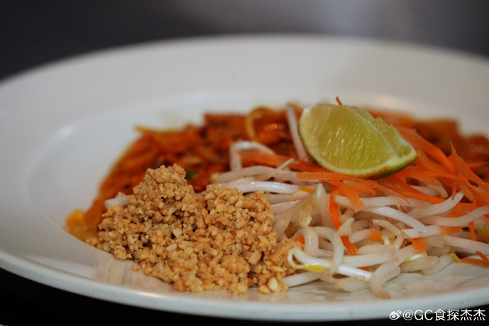 Jacob Roberts tweet media