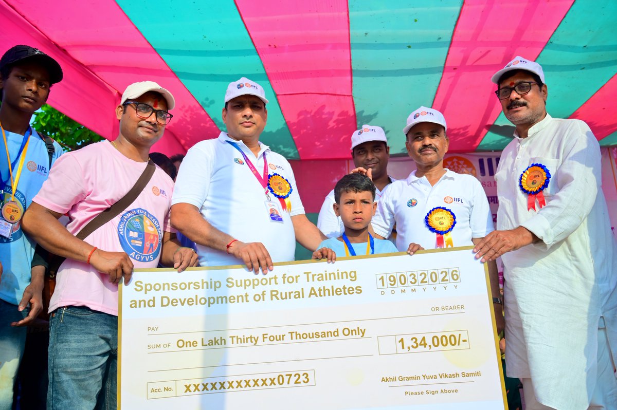 agyvs's tweet photo. 🏆 Successfully completed the Completion Ceremony of “Promoting Indian Sports through Youth Groups” at Kanti Block under CSR support of @IIFL_Samasta 

Hon’ble Kanti MLA Er. Ajeet Kumar inspired rural youth to excel in sports 💪

#AGYVS #CSR #YouthEmpowerment https://t.co/rsOwP3MAha