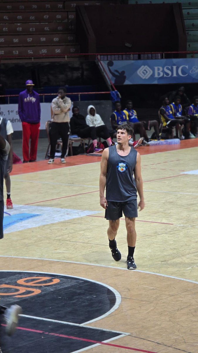 🗣️ "Il ne faut pas avoir peur de sortir de sa zone de confort !" 

🇸🇳 Alors que sa carrière battait de l'aile depuis quelques saisons, Matthieu Missonnier nous explique sa signature à Dakar.

🧐 Grand format : bebasket.fr/matthieu-misso…