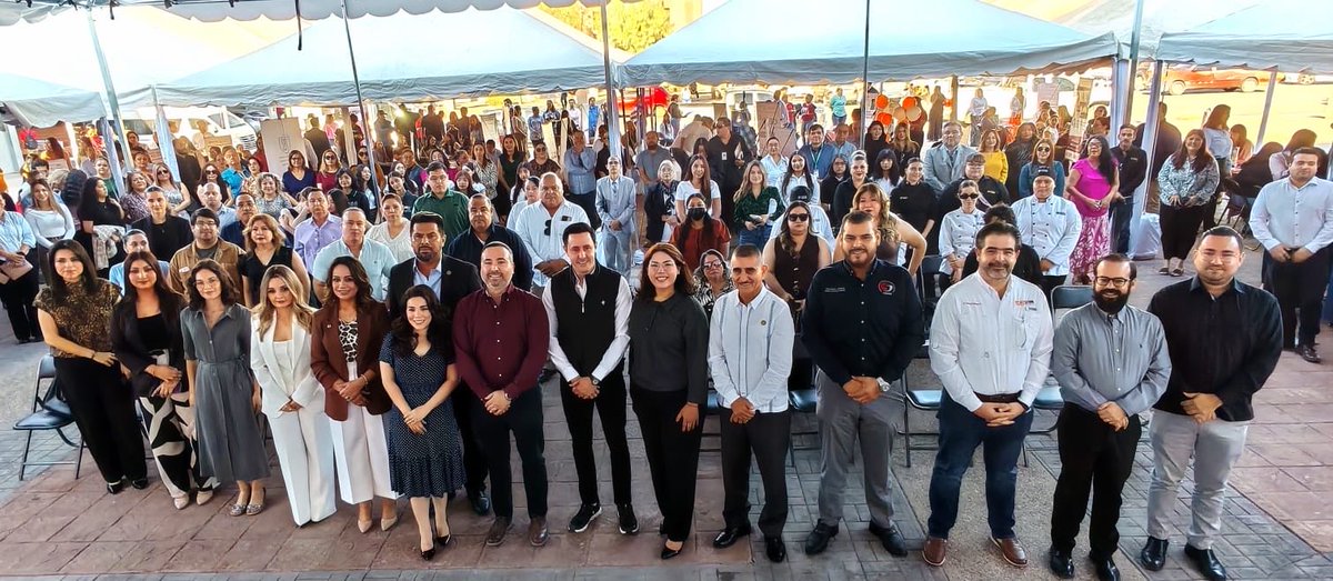 En cumplimiento del derecho al trabajo, en la <a href="/STSonora/">Secretaría del Trabajo</a> realizamos la Feria de Empleo para las Mujeres.

El compromiso de la presidenta <a href="/Claudiashein/">Claudia Sheinbaum Pardo</a> y del gobernador <a href="/AlfonsoDurazo/">Alfonso Durazo</a> es claro: que todas las personas accedan a empleos y salarios dignos.