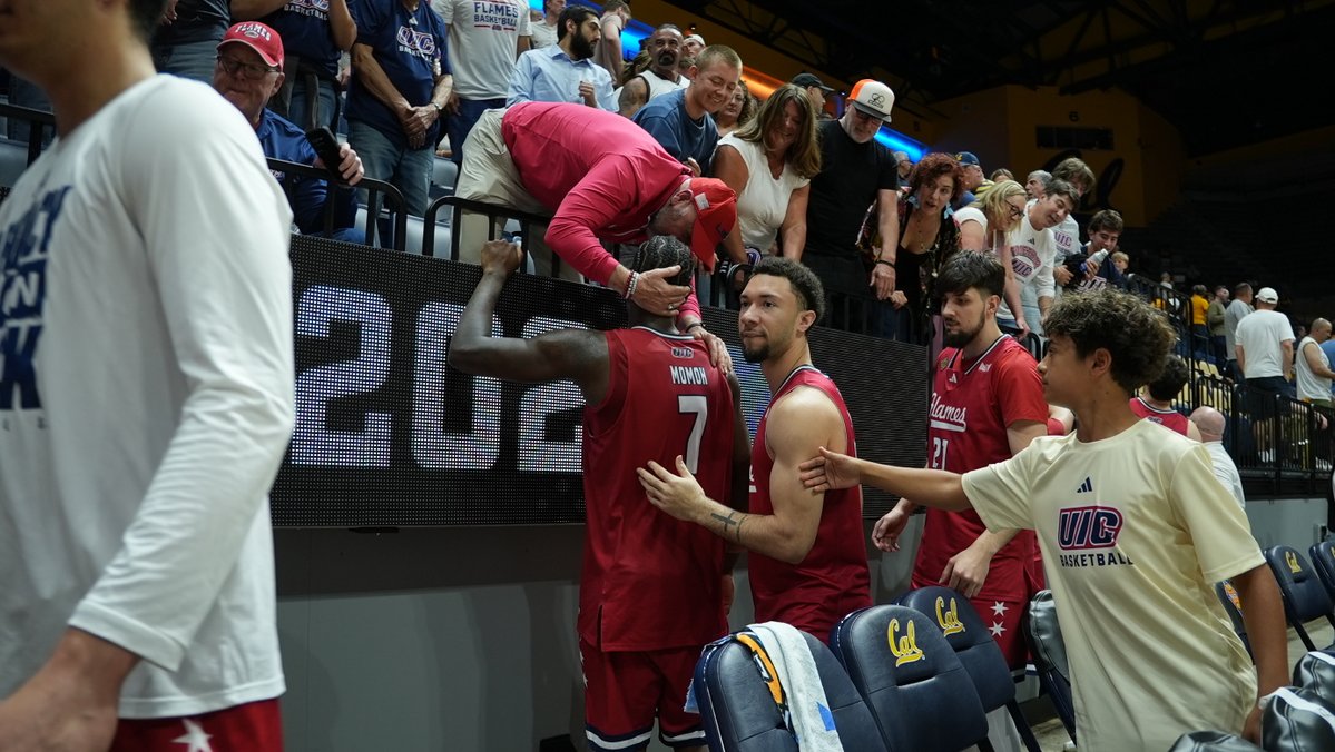 UIC Men's Basketball 🔥🏀 tweet media