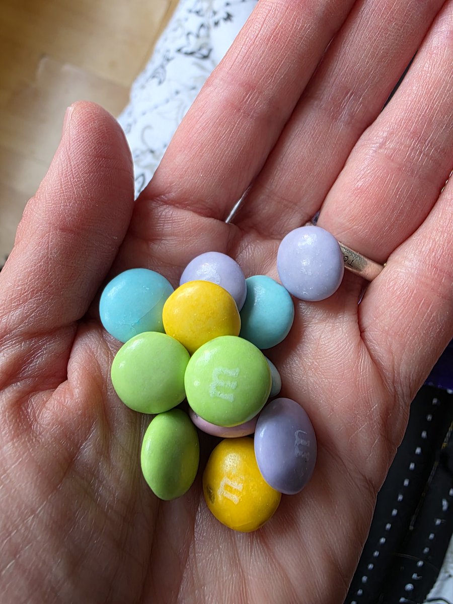 Chivita Le Fay🦋 tweet media