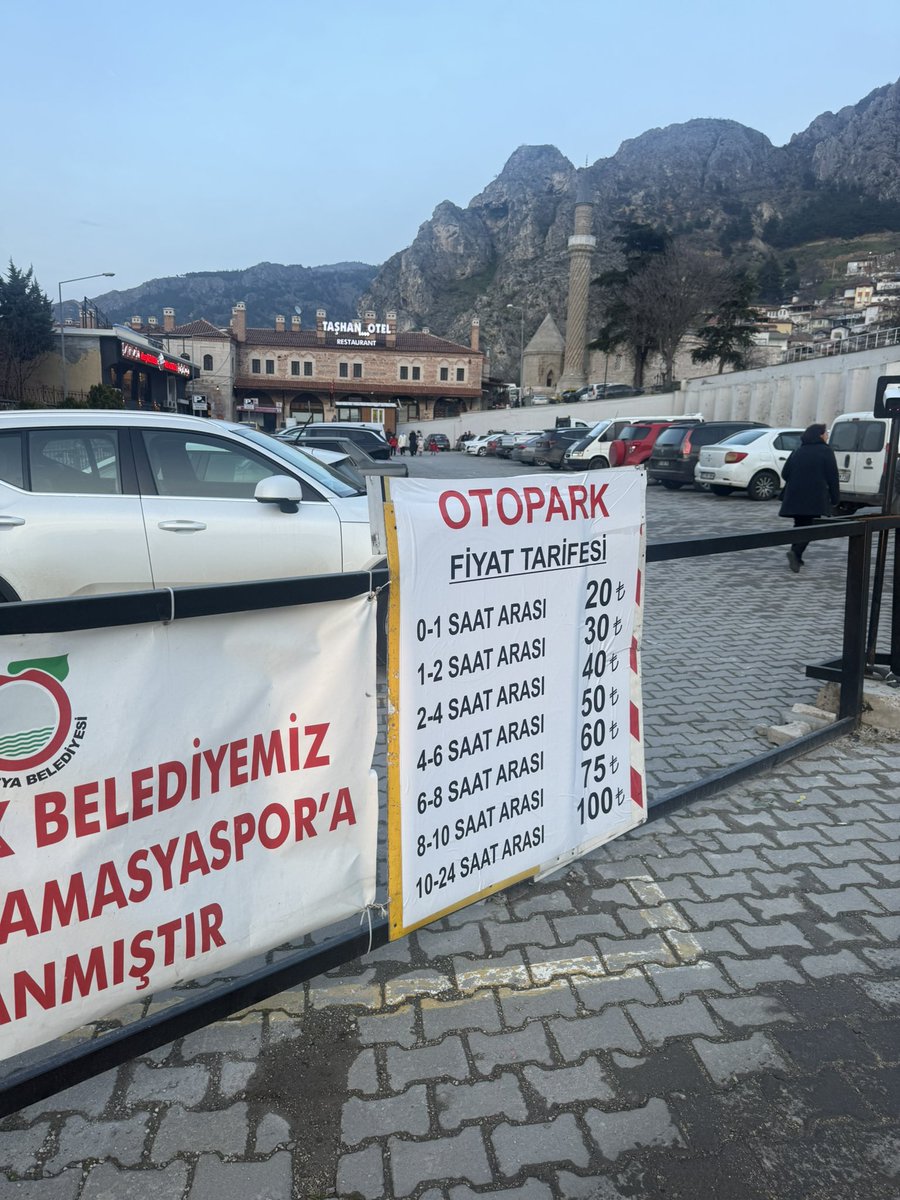 Esin Kaya tweet media