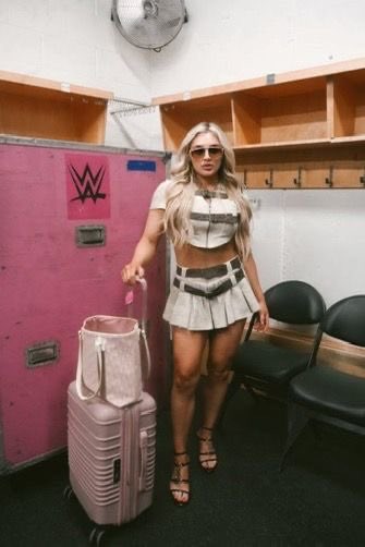 𝑲𝒆𝒍𝒔𝒆𝒚.ᐟ 🩷 Parody tweet media