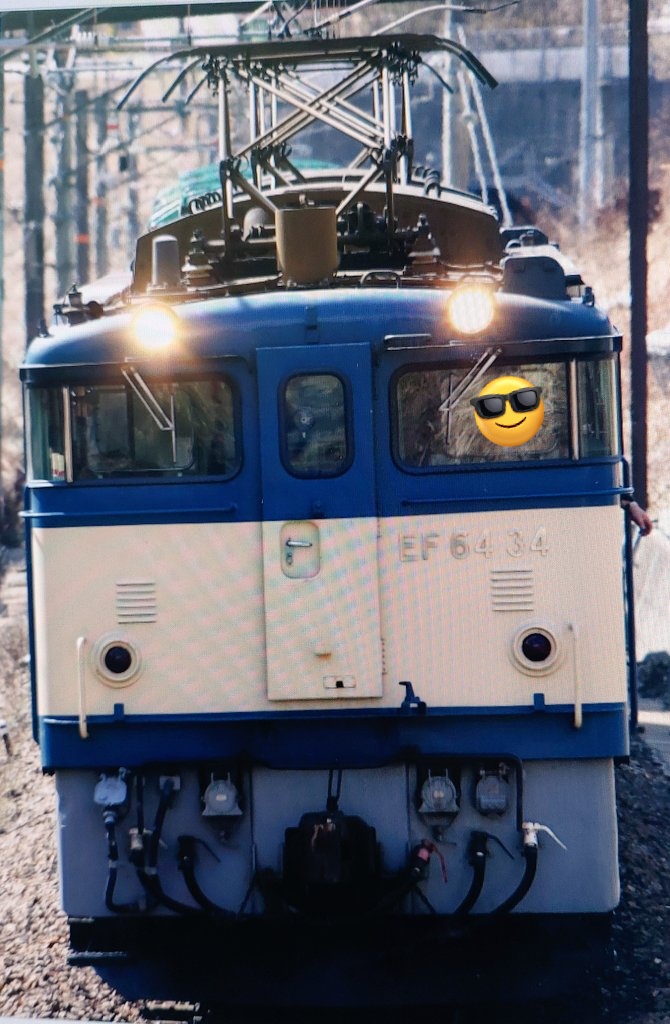 1000番台より0番台の方を撮りによく行ってました。
モニター写しですがとある日の5883追っかけでもどうぞ( ﾟ∀ﾟ)つ
恵那～中津川だけ高速乗ってます。

後ろ側のロクヨンは4様ですな😓
#ありがとう西線64