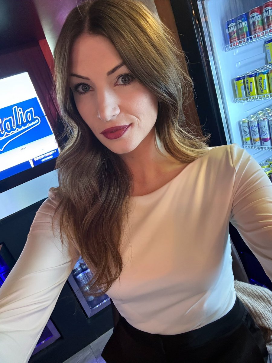 MissFata1ity tweet media