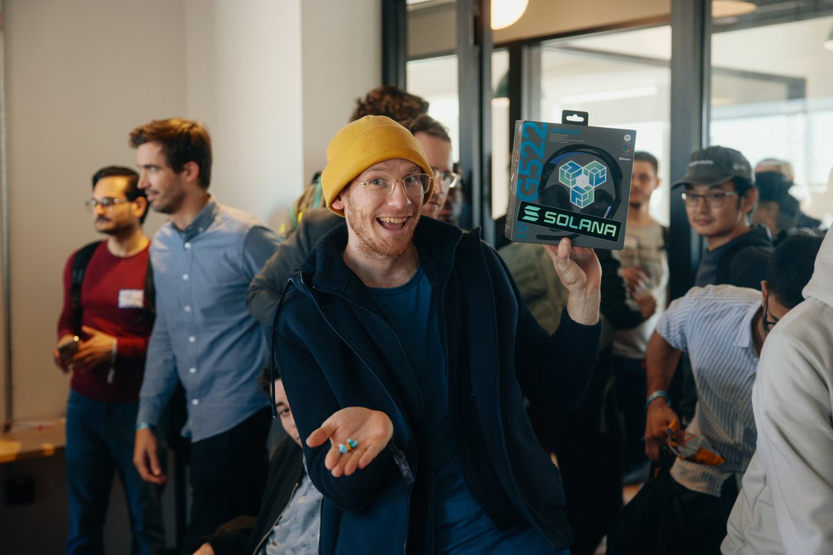 Funding the Commons tweet media