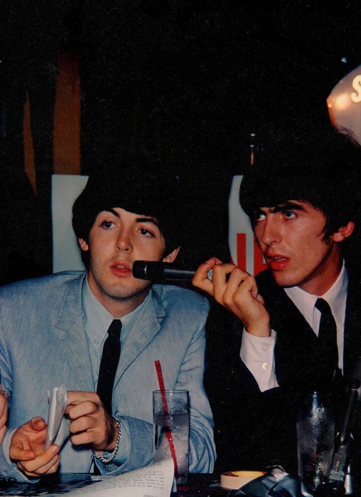 ♥︎♠︎ tweet media