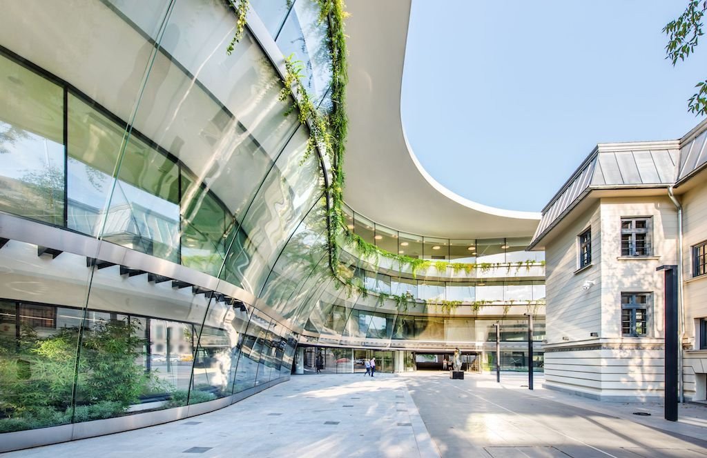 Justin Case tweet media