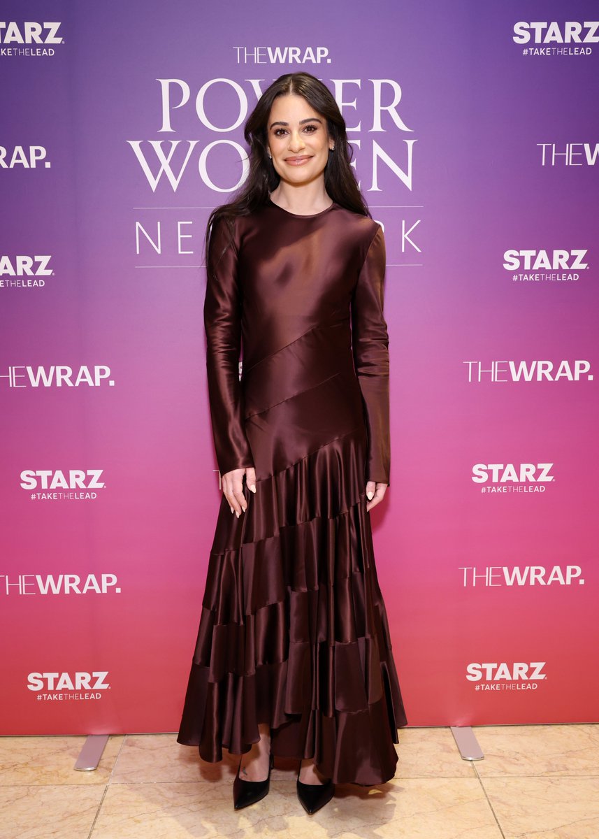 On The Red Carpet tweet media