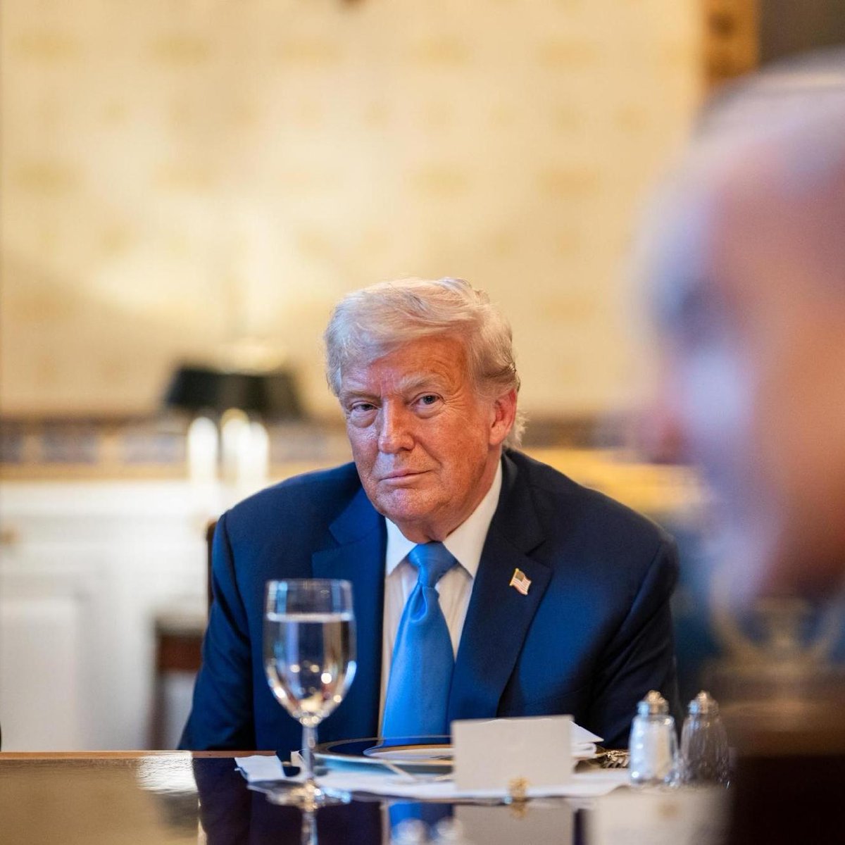 FactPost tweet media