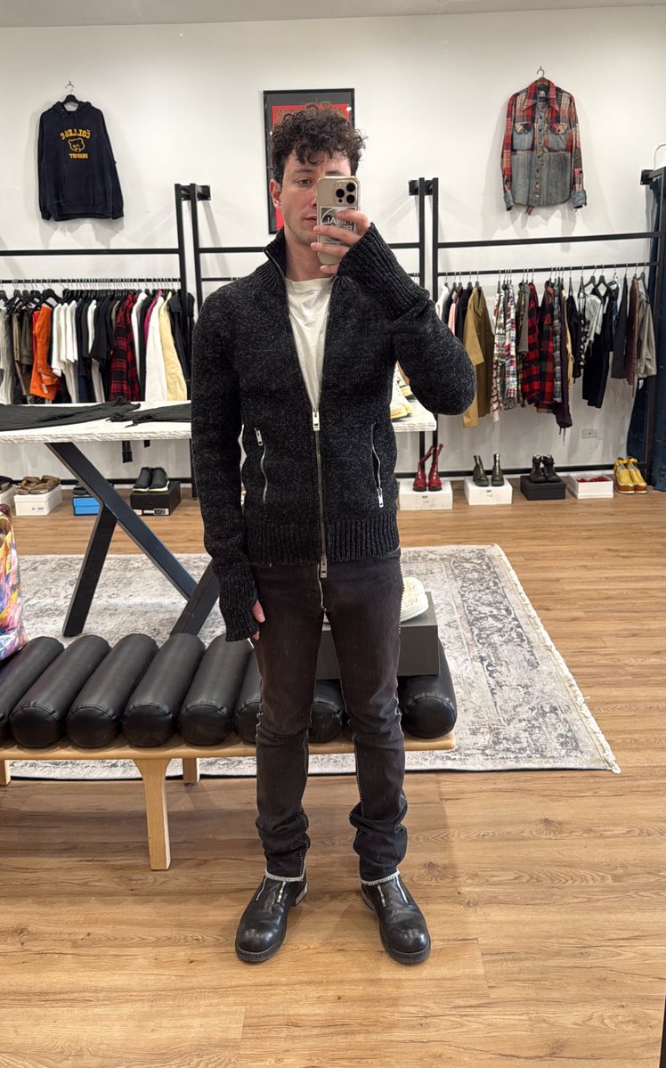 Coup de grâce tweet media