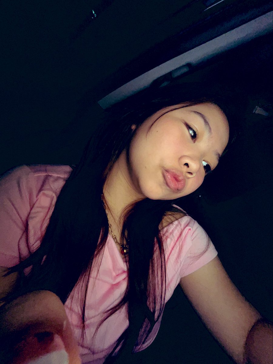 rish⁷ ۶ৎ will see bts next year🍀| swim out now! tweet media