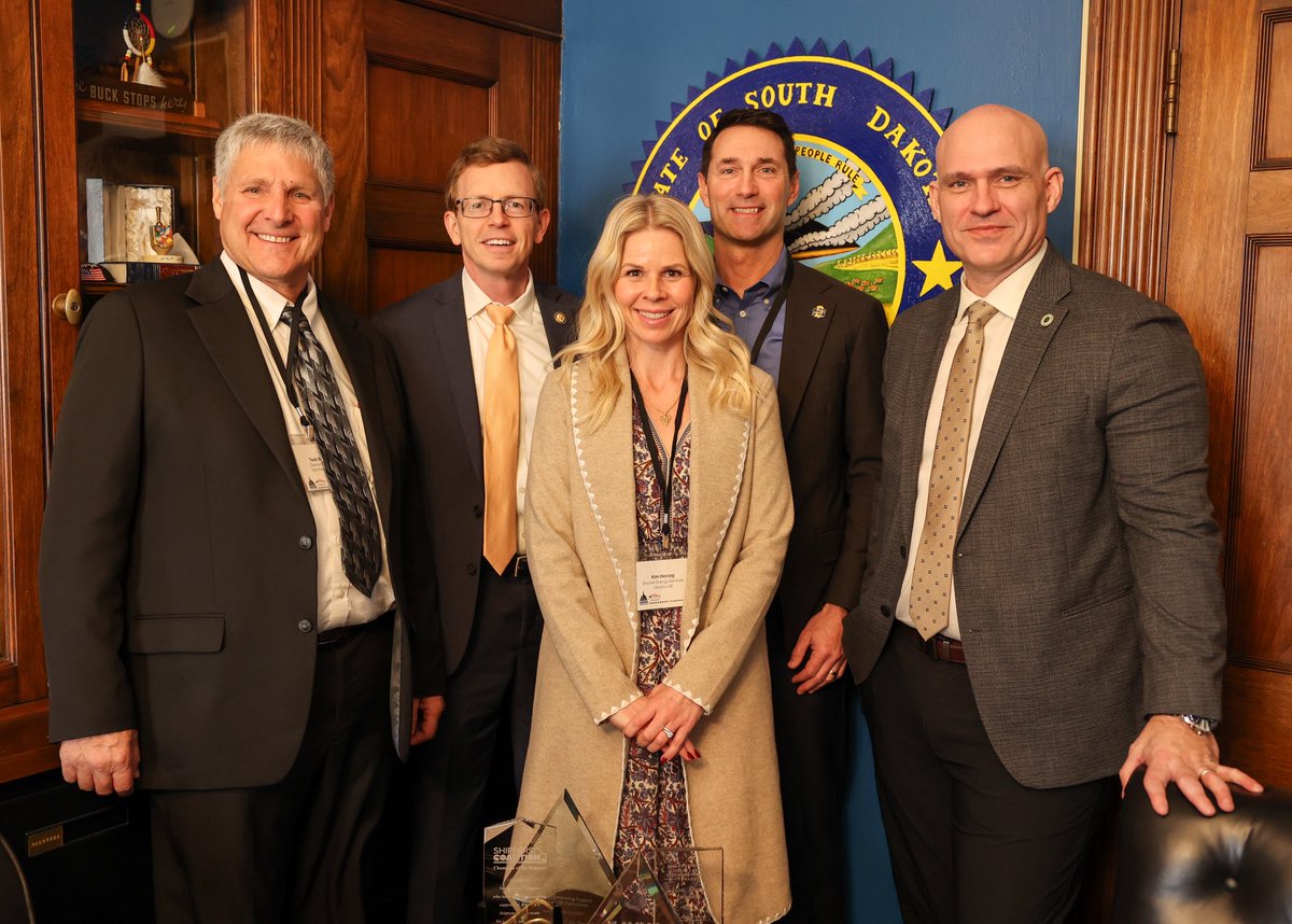 Rep. Dusty Johnson tweet media