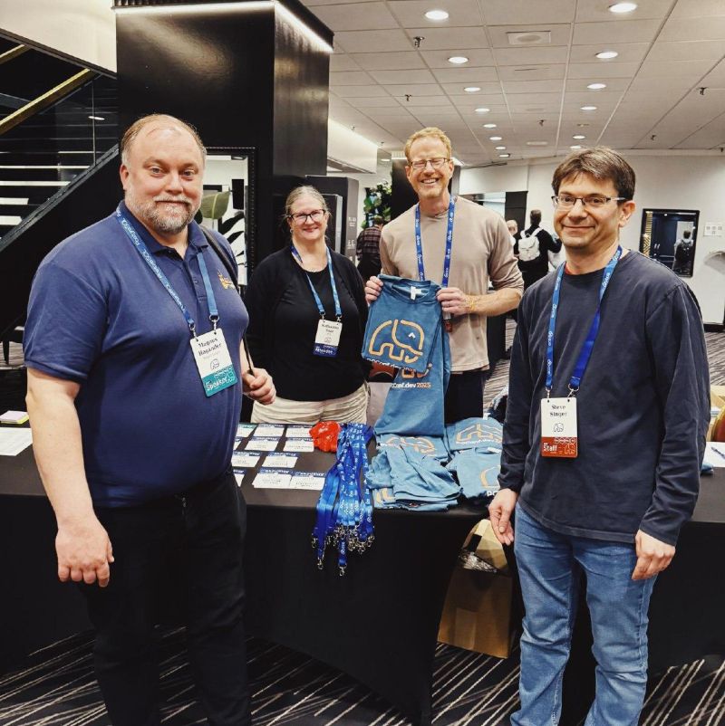 PGConf.dev 🐘 tweet media