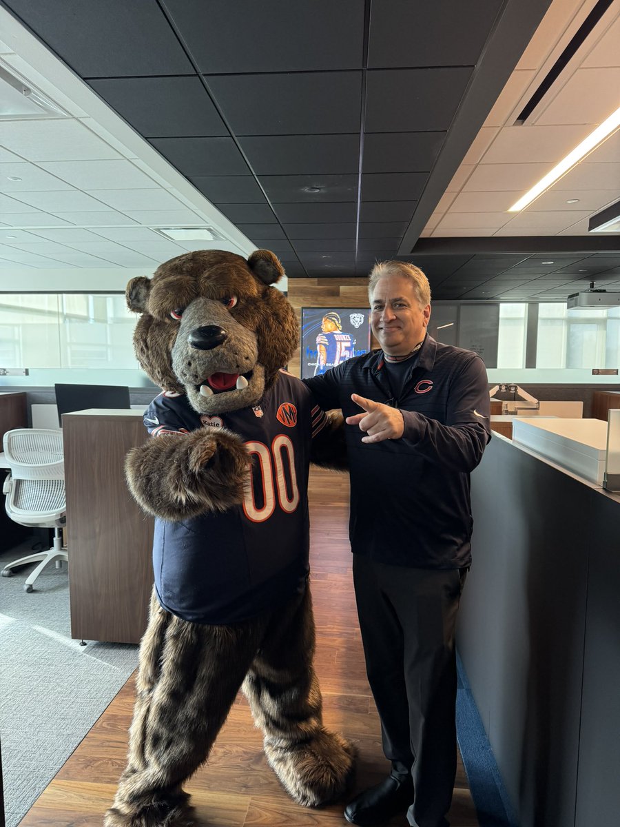 Larry Mayer tweet media