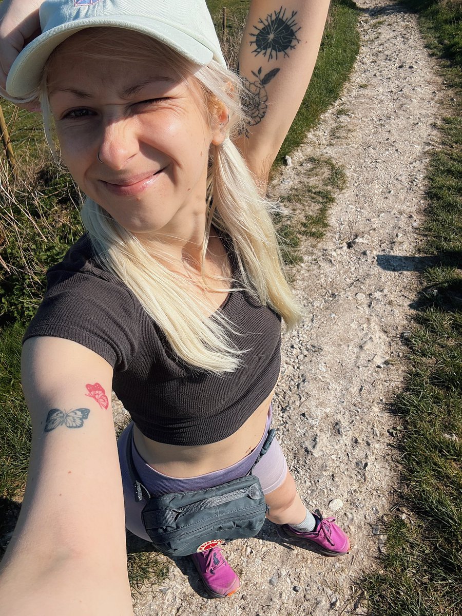 LeaVixx 🐛 | LDN 🇬🇧 tweet media