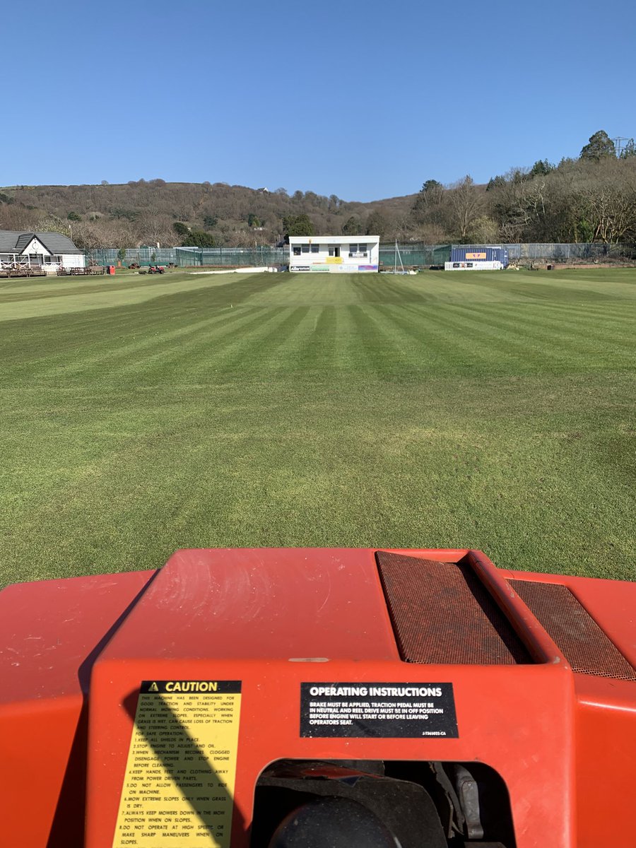 ๐๐ซ๐ข๐ญ๐จ๐ง ๐
๐๐ซ๐ซ๐ฒ ๐๐ญ๐๐๐ฅ ๐๐ ๐ tweet media