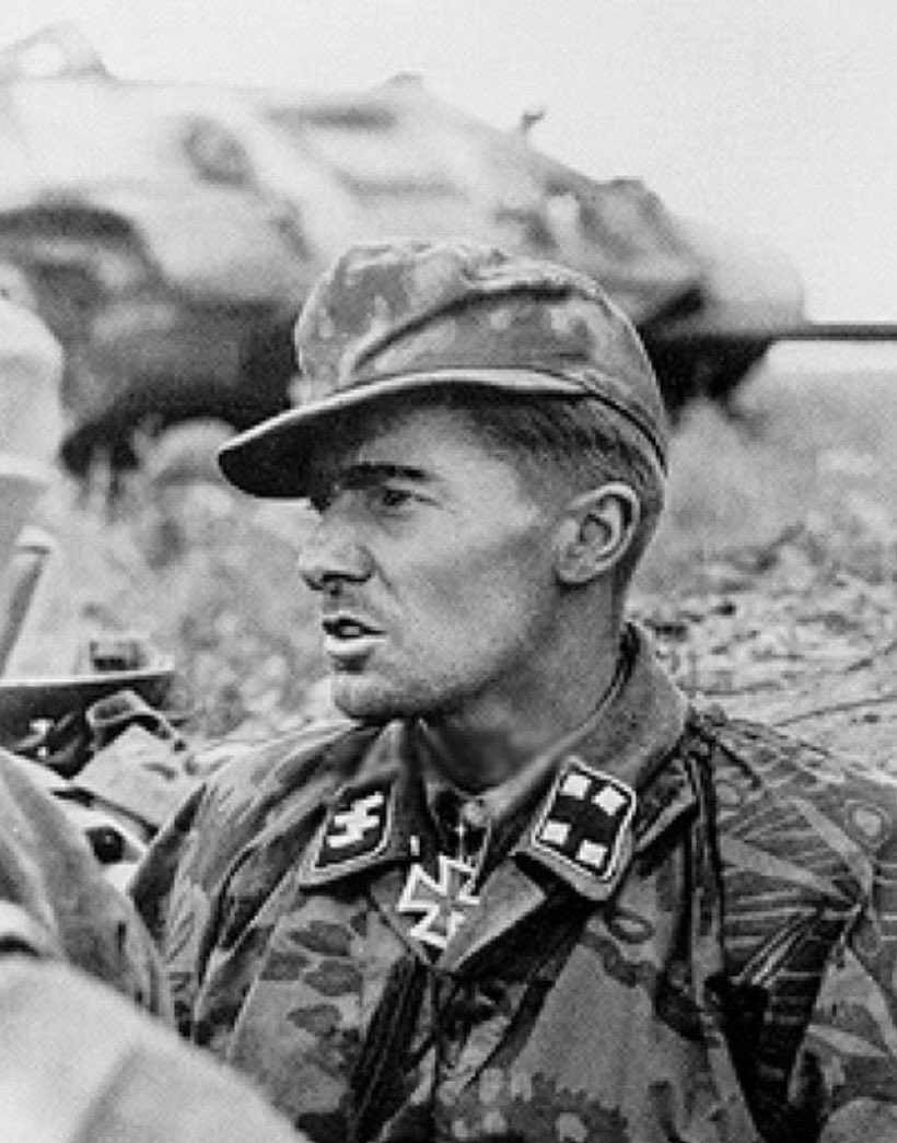 البيان tweet media