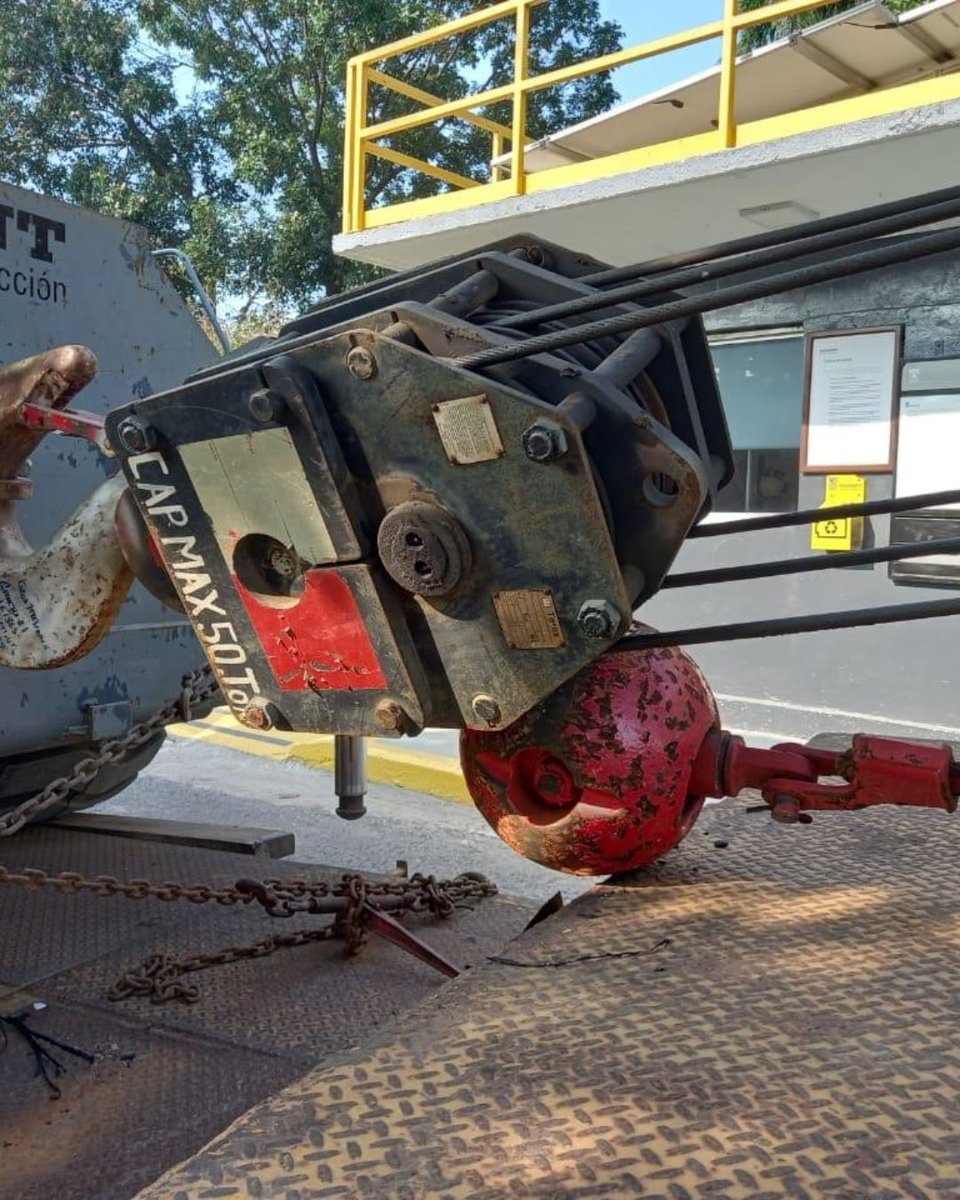 MarketBookLA's tweet image. 2014 TEREX RT555-1

Grúa hidráulica sobre neumáticos tipo RT, marca Terex, modelo RT-555-1, año de fab. 2014, país de fab EEUU, 12.000 horas de funcionamiento.

📍Veracruz, MX
📞+54 9 11 2642-2183
🔗 ow.ly/GFsC50YvTur

#Grúasparaterrenosdifíciles #Terex