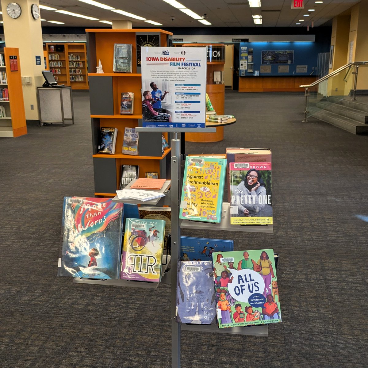 Iowa City Public Library tweet media