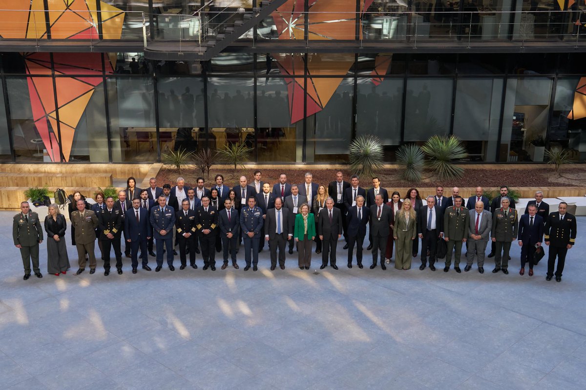 Ministerio Defensa tweet media