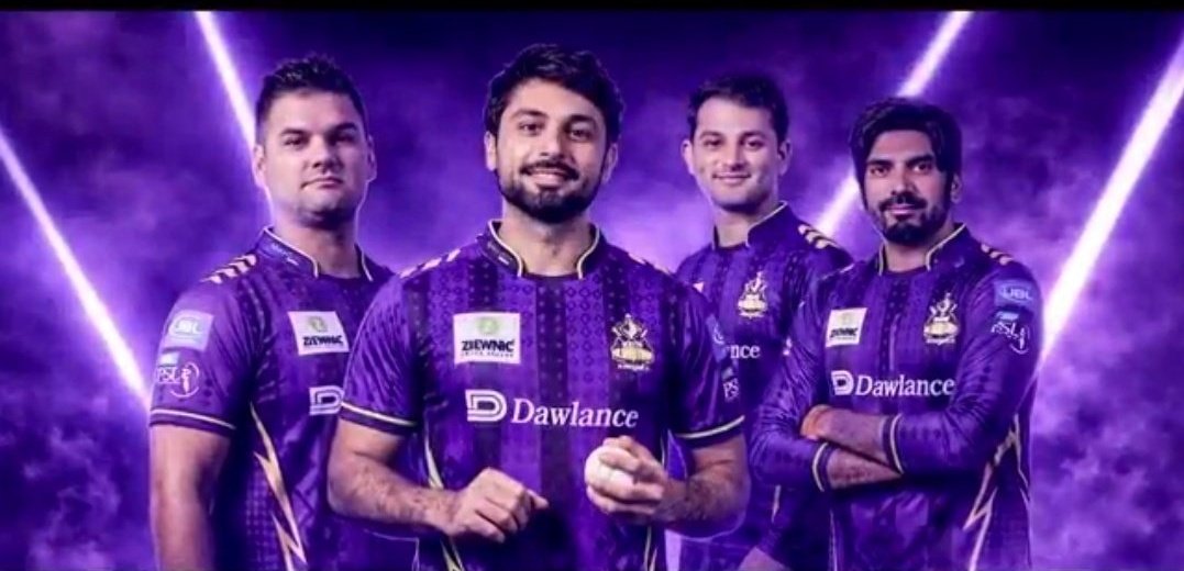 ℤ𝕠𝕓𝕚 tweet media