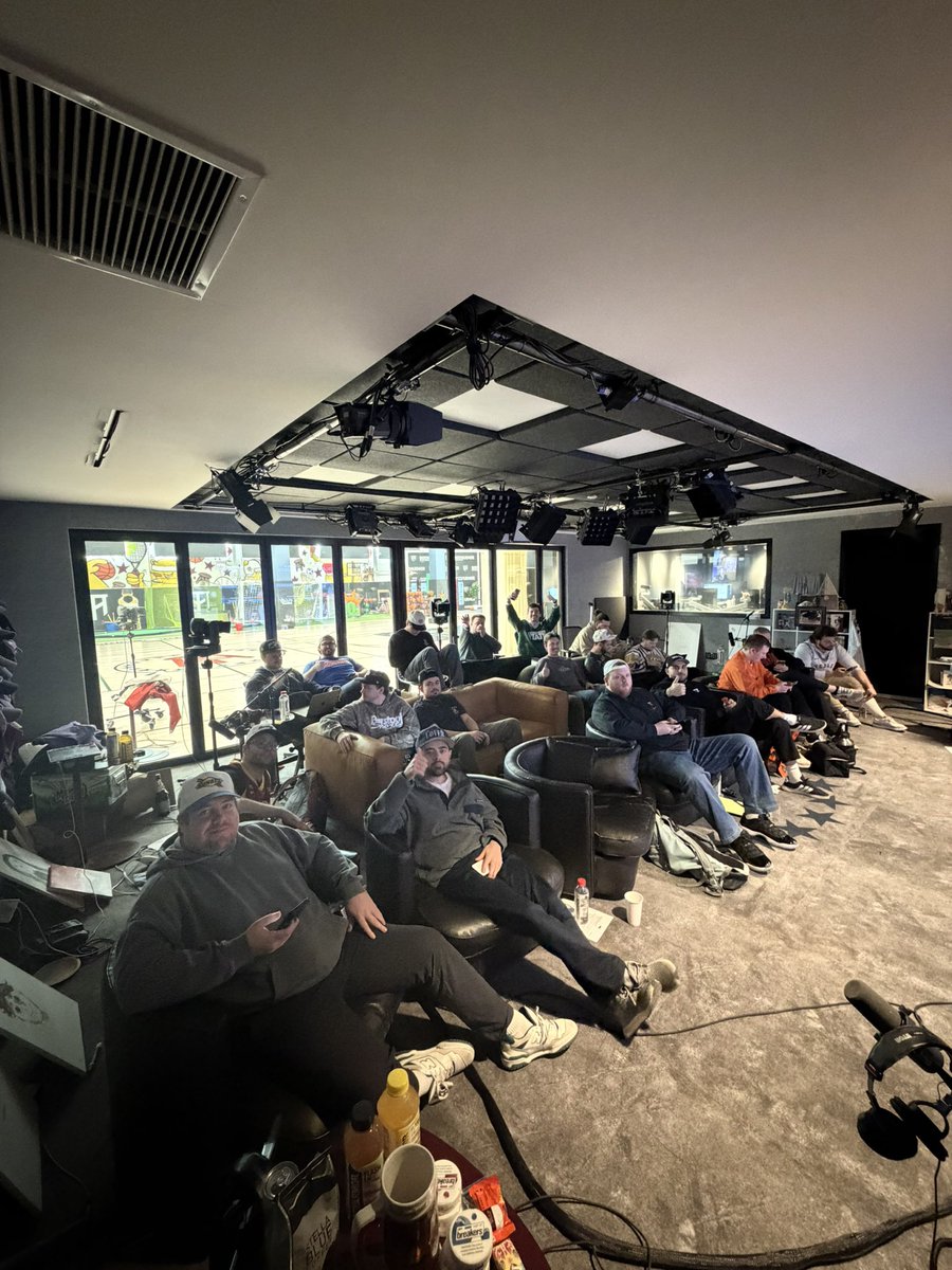 Liam Blutman tweet media