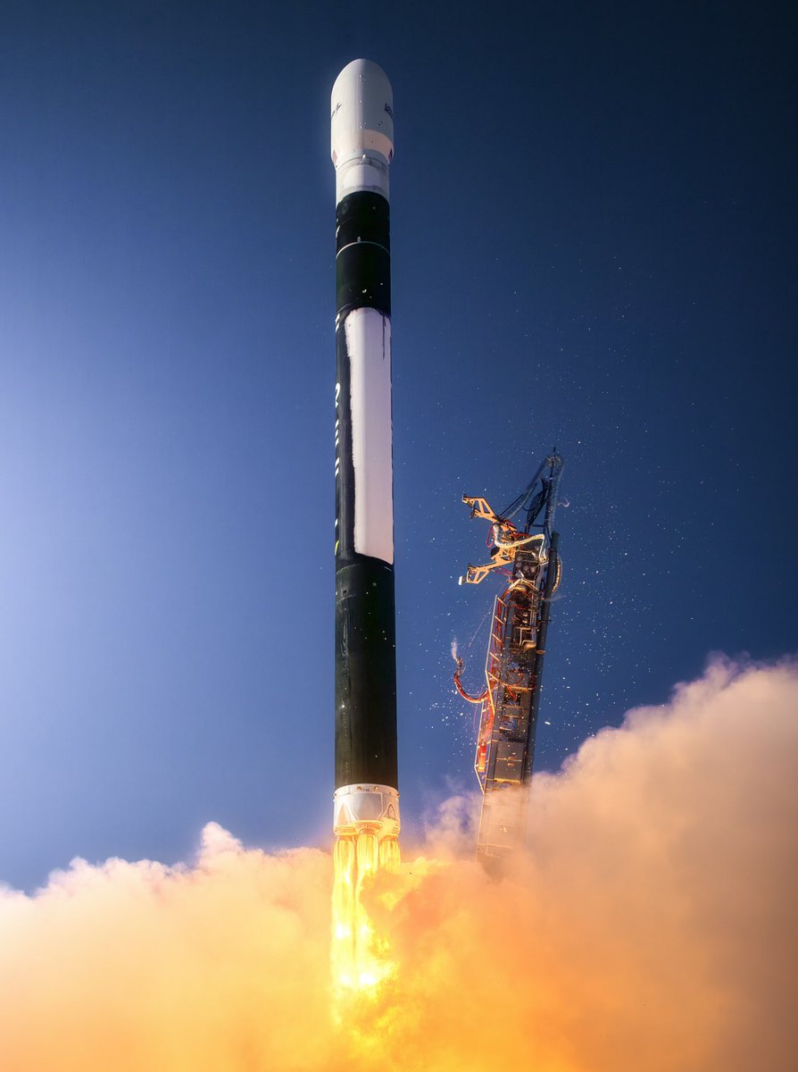 Sean Parker tweet media