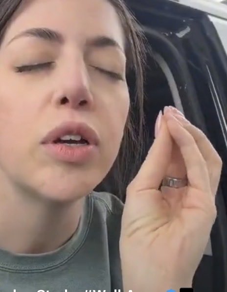 1$ Balance tweet media