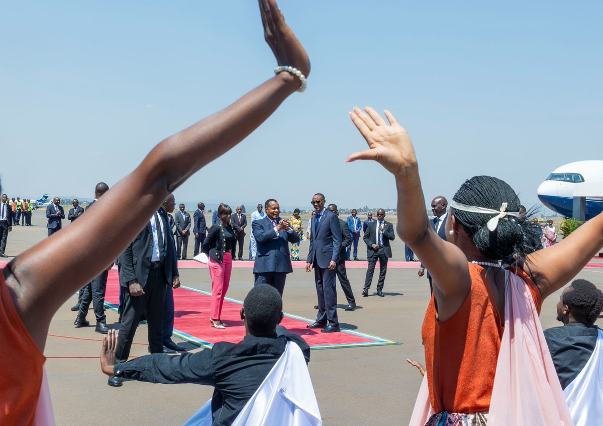 <a href="/PaulKagame/">Paul Kagame</a> <a href="/SassouNGuesso_/">Denis Sassou-N'Guesso - Officiel</a> 📌Long live #Rwanda🇷🇼 - 🇨🇬 #Congo-Brazzaville relations.