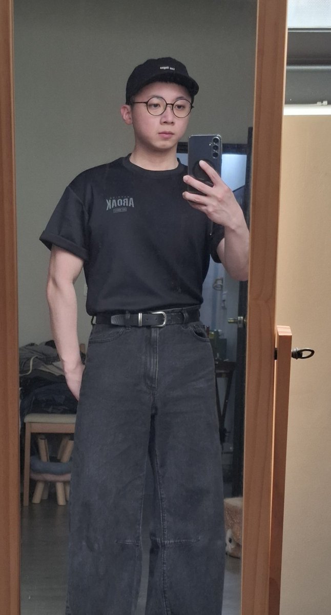 末tree佑 tweet media