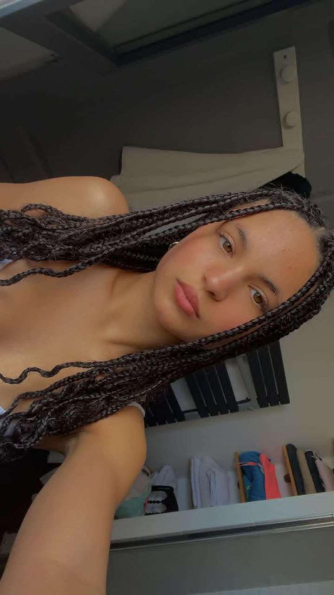 Déesse Sarah 🥀 tweet media