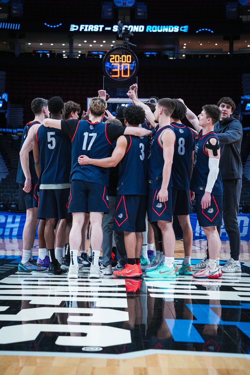 Gonzaga Basketball tweet media